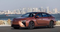 Sedan hạng sang Lexus ES 2026 sắp về Việt Nam: Lần đầu có bản thuần điện 500e